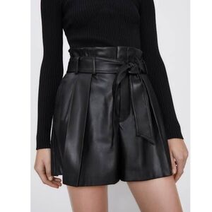 TRUTH BY REPUBLIC BLACK FAUX LEATHER SHORTS HIGH WAISTED WITH BELT SIZE 10 NWT